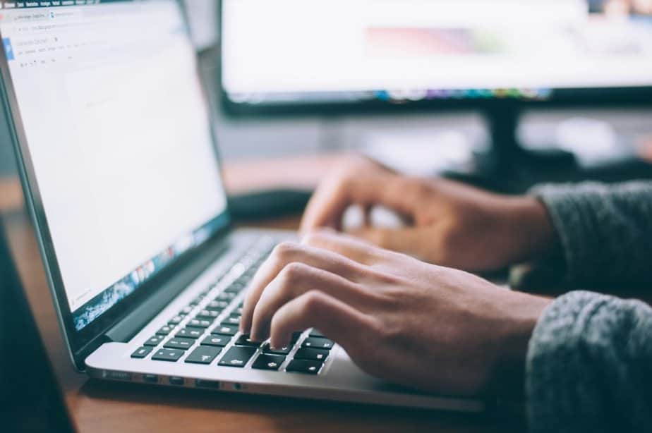 How to Keep Readers Engaged